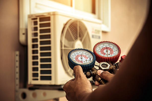Professional Hvac technician working in Mount Hermon, KY